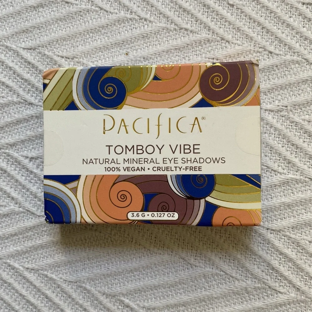 NIB PACIFICA BEAUTY Mineral 5 Eyeshadow Palette Tomboy Vibe